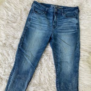 American Eagle High Rise Cropped Skinny Jeggings